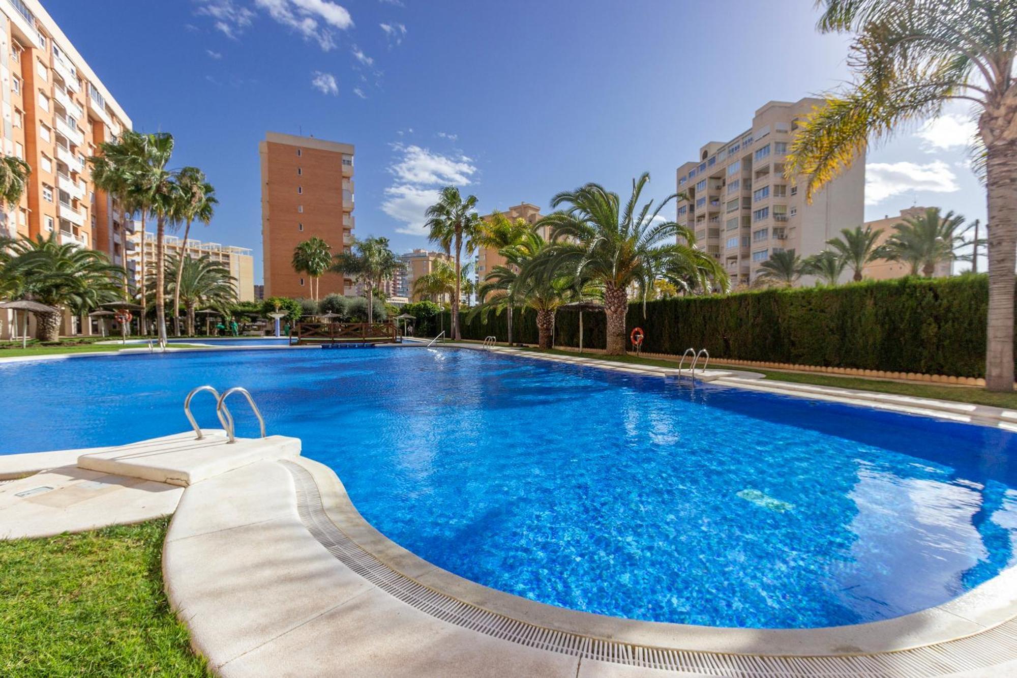 Beferent Bulevar Playa San Juan Alicante Exterior photo